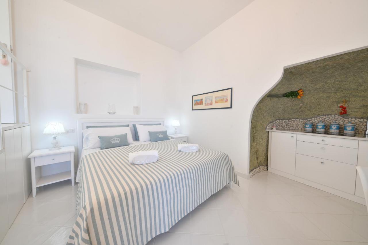 King Suite - Luxury Rooms Forio  Bagian luar foto